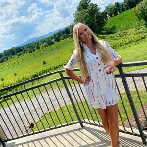 Cute dress worn once for an hour!